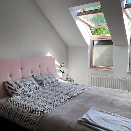 アパート Treso エゲル